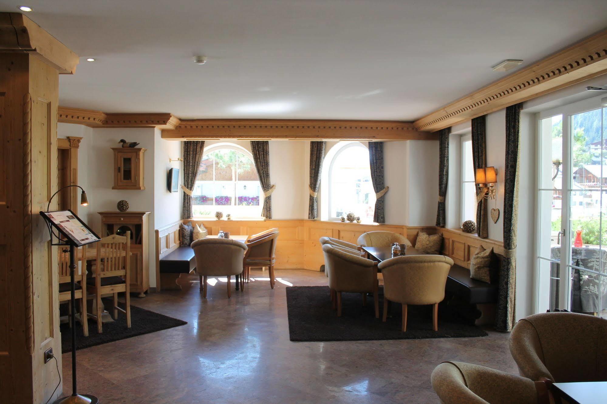 Acadia - Adults Mountain Hotel Selva di Val Gardena